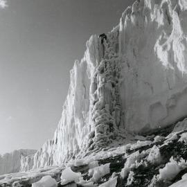  Ice waterfall formed by Upper Victoria Glacier by melting water stream