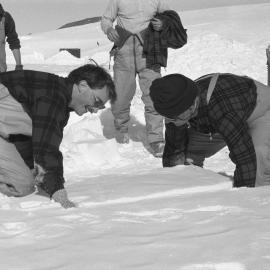 Survival Training| Antarctica| Phil Goff| Ian Spendon