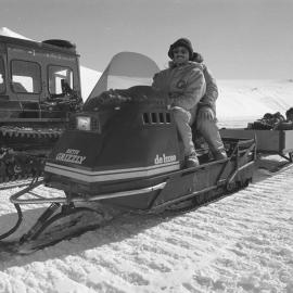 Transport| SnoTrac and Grizzly at survival training| Phil Goff| Dave Geddes