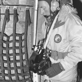 Science| Glaciology| Dennis Fowler| DSIR| on iceberg photo flight