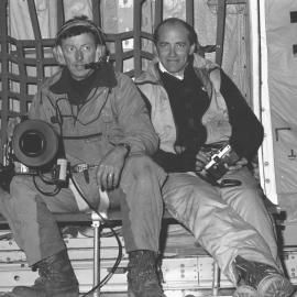 Media| Paul Donovan (TVNZ)| Peter Llewellyn| 