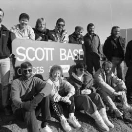 Scott Base winter-over team 1991