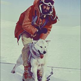 HuskyUglen@ScottBase