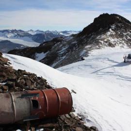 Removing survey drum beacon from Mt Boreas