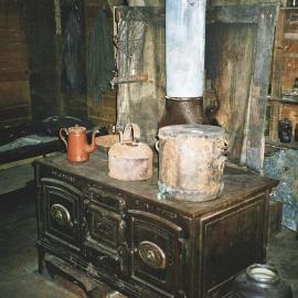 Shackleton Stove