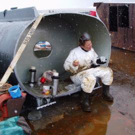 K510 Cape Hallett Station fuel tank removal