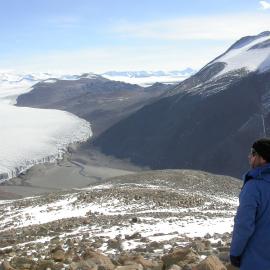 k024d Jonathan Banks with the Upper Garwood valley below