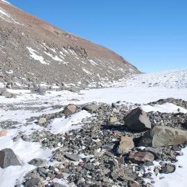 Boundary between Darwin Glacier and Junction Spur
