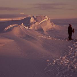 Documentary filming on the pressure ridges