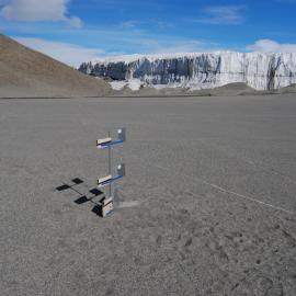 BSNE wind-blown soil collector by the face of the northern lobe of the Joyce Glacier