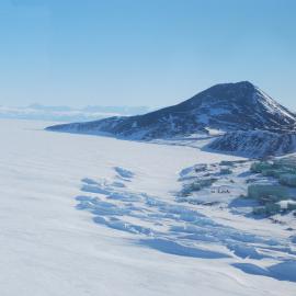 05 Landing back at Scott Base
