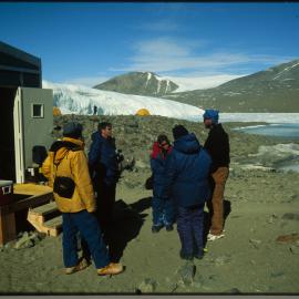 K407C Visits US Lake Howe Camp 