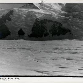 Skelton Glacier, near Boot Hill (Delta Bluff)