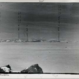 Plateau Nunatak, Carapace Nunatak