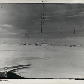 Plateau Nunatak, Carapace Nunatak