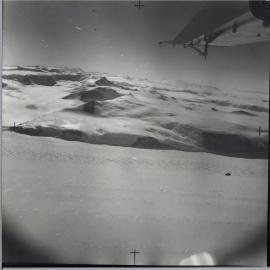 Recc. Flight Skelton - Mulock region for TAE 57-58 (Antarctic flight, tin 6 nos 488-574)