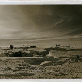 South Pole Base construction 