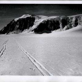 NZ Alpine Club - Hood Glacier Baseline S End