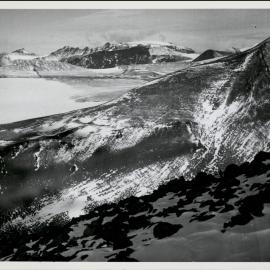 VUWAE Panorama Photos of the Dry Valley Regions - A Series