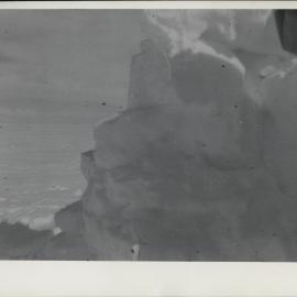 NZ Geological Survey and Antarctic Expedition 1958-59  - Barrier between Cape MacKay and The Knoll
