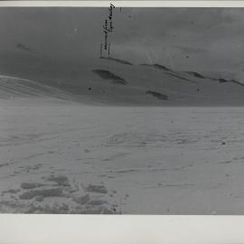 NZ Geological Survey and Antarctic Expedition 1958-59  - Barrier between Cape MacKay and The Knoll