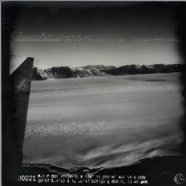 Aerial Recce Flight VX-6 US Navy,Mt Markham Nov 1962