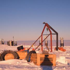 The goods hoist for lowering supplies into SANAE base