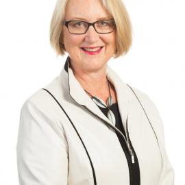 Helen Anderson Headshot