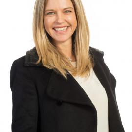 Sharon Hunter Headshot