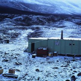Living quarters, Lake Vanda