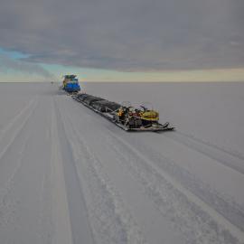 Traverse fuel bladders 