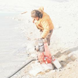 Pumping water, Vanda Station
