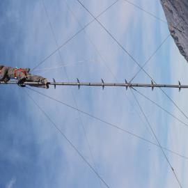 Mast, Vanda station