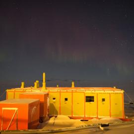 Aurora over TAE Hut