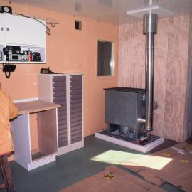 Ian Laird (left) & Con Faber in new lab at Vanda
