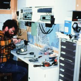 Radio Technician setting up gear in Vanda Lab