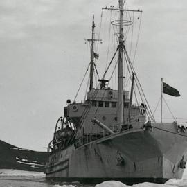 HMNZS Endeavor4