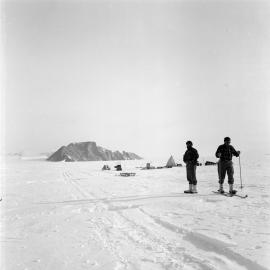 Massam-Negatives_120mm_024