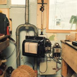 Met gear, Lab, Vanda