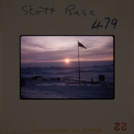 Massam-Slides_Shackleon-Glacier_1963-1964_018
