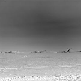 Heine_114-On-the-Ground_016