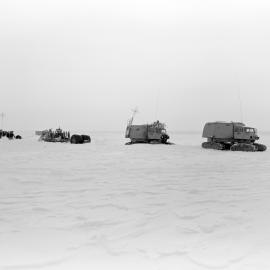 Heine_114-On-the-Ground_031