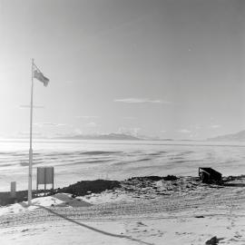 Heine_McMurdo-Ice-Shelf-1967_007