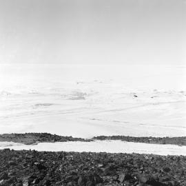 Heine_McMurdo-Ice-Shelf-1967_024