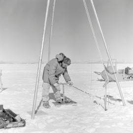 Heine_McMurdo-Ice-Shelf-1967_042