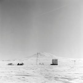 Heine_McMurdo-Ice-Shelf-1967_044
