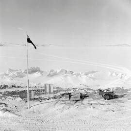 Heine_Box-2_No-Envelope_009