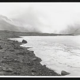 Heine-Prints_Dry-Valleys_004