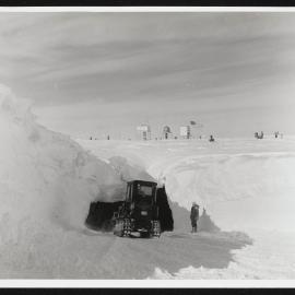Antarctica-1965-1966_002