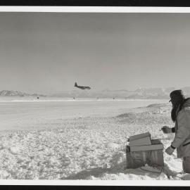 Ice-Runway-Prints_001